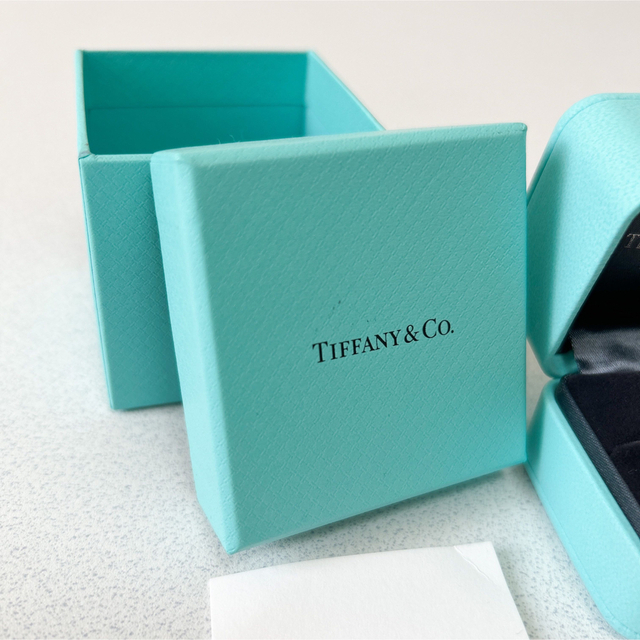 Tiffany & Co.(ティファニー)のTiffany  ラッピングボックス レディースのバッグ(ショップ袋)の商品写真