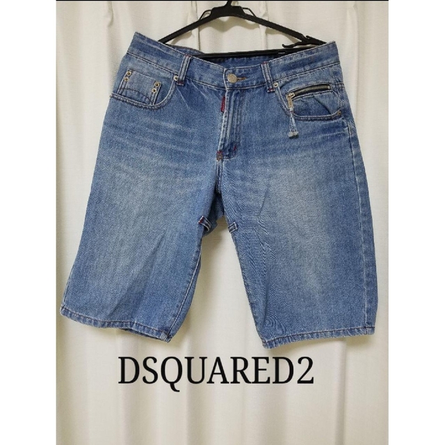 メンズDSQUARED2 ショートパンツ - ショートパンツ