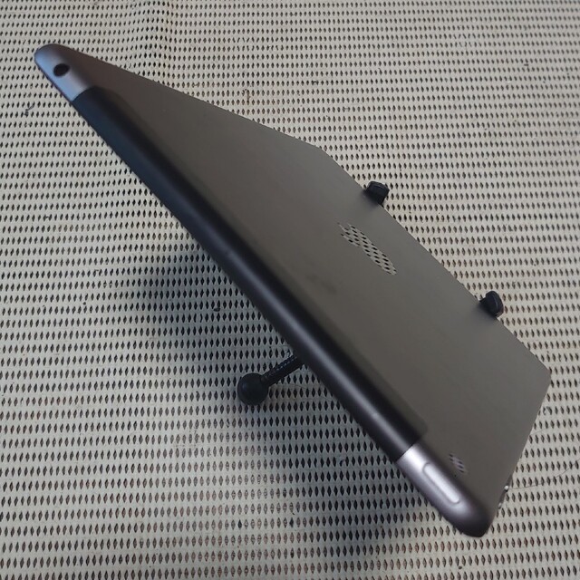 完動品SIMフリーiPad第6世代(A1954)本体32GBグレイSB送料込