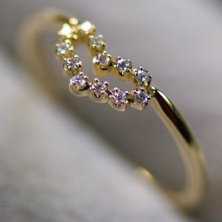 AHKAH - 最終価格 アーカー K18YG 0.06ct 7号 ビリーブハートノエル ...