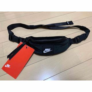 ナイキ(NIKE)の【新品】NIKEナイキ　ボディバック◆ヒップバック　ウエストポーチ◆ユニセックス(ボディバッグ/ウエストポーチ)