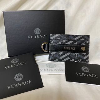 ヴェルサーチ 名刺入れ/定期入れ(メンズ)の通販 24点 | VERSACEの