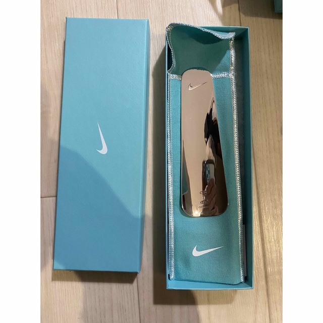 激レア【NIKE x Tiffany & Co.】コラボ シルバー シューホーン