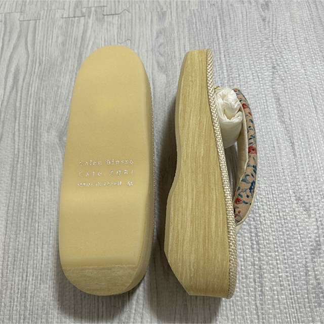 菱屋謹製✨カフェ草履「カレンブロッソ」Mサイズ 新品 レディースの靴/シューズ(下駄/草履)の商品写真