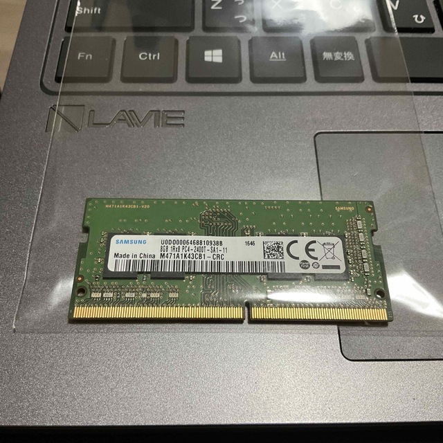 SAMSUNG PC4-21300 DDR4-2666 8GB SO-DIMM  スマホ/家電/カメラのPC/タブレット(PCパーツ)の商品写真