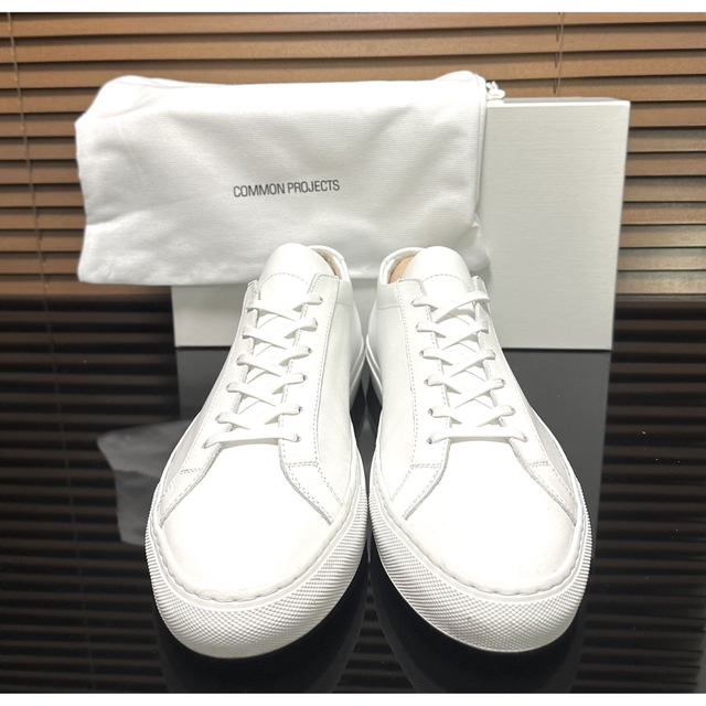 COMMON PROJECTS(コモンプロジェクト)のCommon Projects コモンプロジェクACHILLES LOW 43 メンズの靴/シューズ(スニーカー)の商品写真