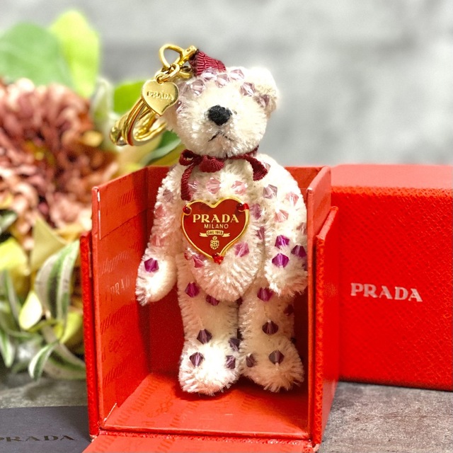 PRADA プラダ ベア チャーム くま キーリング - キーホルダー PRADA プラダ ベア チャーム くま キーリング - キーホルダー