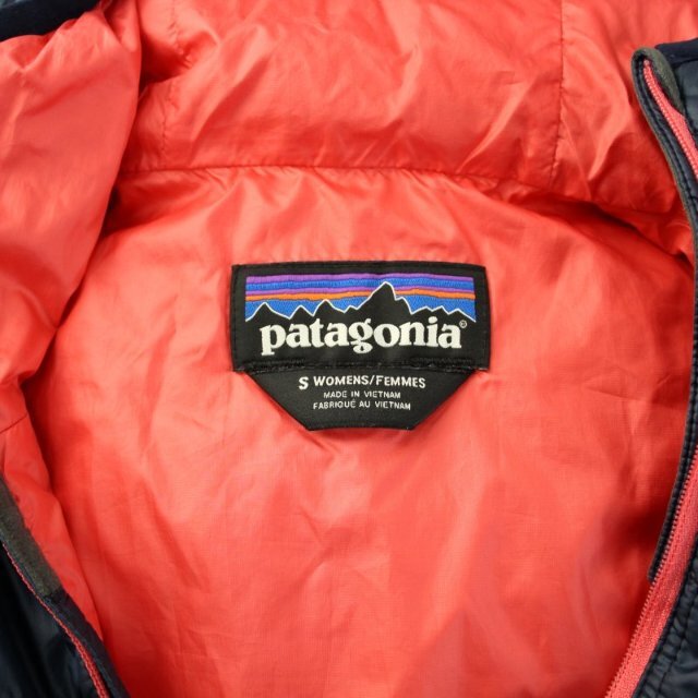 patagonia(パタゴニア)のパタゴニア キルティングアノラックパーカー 長袖 ハーフジップアップ S 紺 レディースのトップス(パーカー)の商品写真