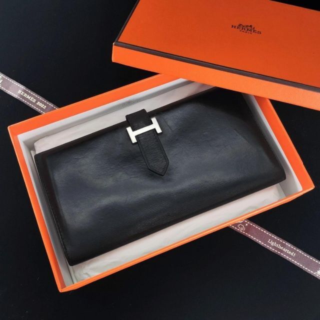 エルメス ベアンクラッシク ボックスカーフ ブラック シルバー金具 □B