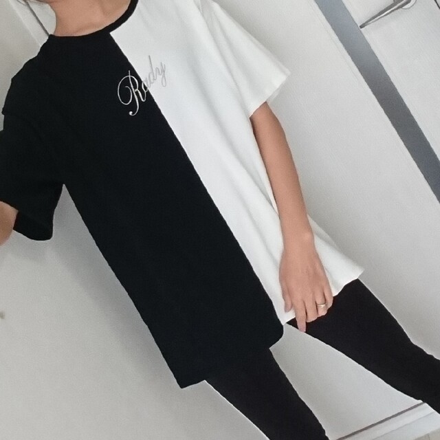 Rady(レディー)のRadyレディ★Tシャツ★ レディースのトップス(Tシャツ(半袖/袖なし))の商品写真