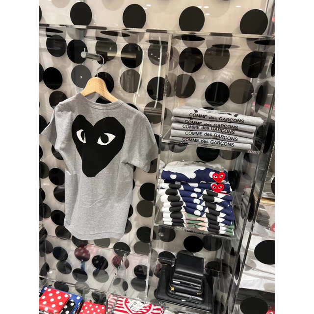 COMME des GARCONS(コムデギャルソン)の【即発】COMME des GARCONS ハートプリント メンズ カットソー メンズのトップス(Tシャツ/カットソー(半袖/袖なし))の商品写真