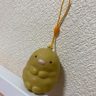 スミッコグラシ(すみっコぐらし)のすみっコぐらし　とんかつ　キーホルダー　光る　ライト　マスコット　ぬいぐるみ(キャラクターグッズ)