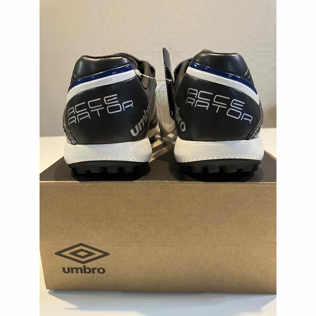 UMBRO(アンブロ)の《新品》UMBRO アンブロ アクセレイター SB JR WIDE 17.0cm キッズ/ベビー/マタニティのキッズ靴/シューズ(15cm~)(アウトドアシューズ)の商品写真