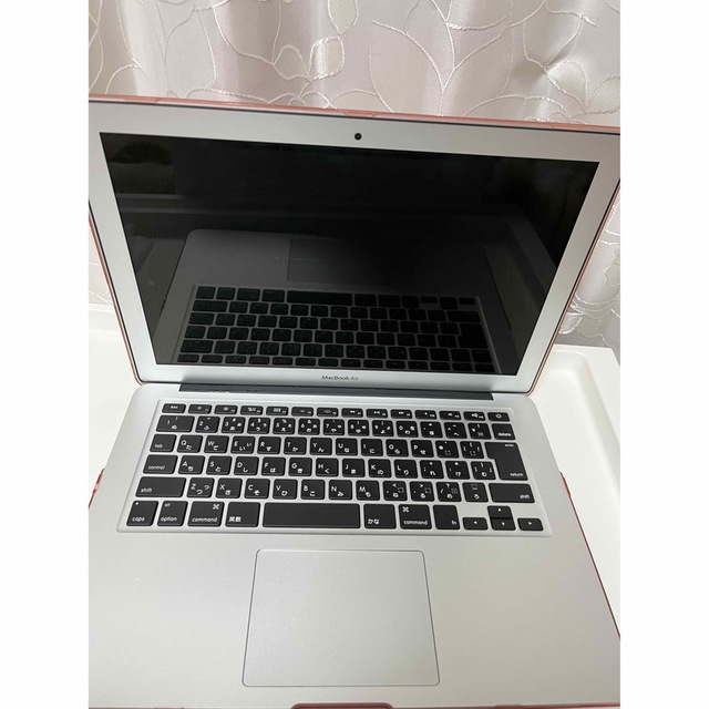 Apple(アップル)のAPPLE MacBook Air MQD42J/A Core i5 8,192 スマホ/家電/カメラのPC/タブレット(ノートPC)の商品写真