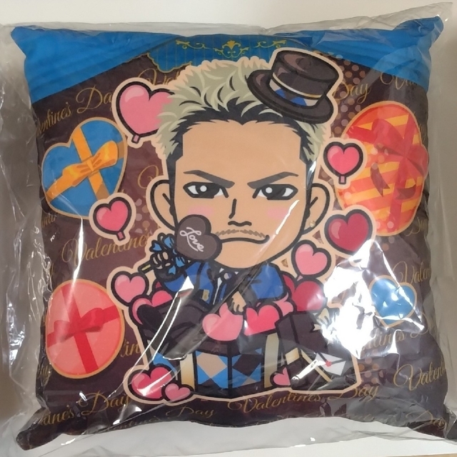 今市隆二 クッション 【激安大特価!】 - tanjinkod.rs