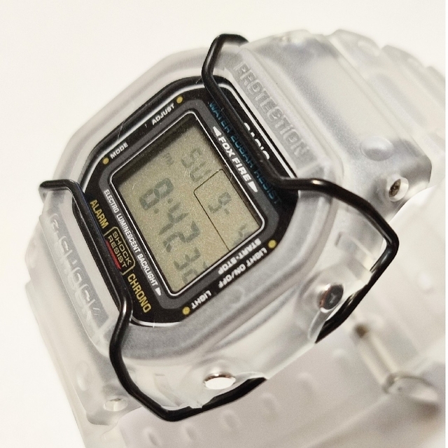 G-SHOCK バンパープロテクター DW-5600  GW-M5610 社外 メンズの時計(腕時計(デジタル))の商品写真