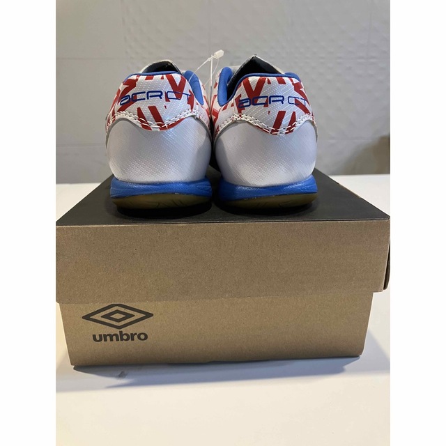 UMBRO(アンブロ)の【新品】UMBRO ACR シーテイー BL JR W IN 17.0cm キッズ/ベビー/マタニティのキッズ靴/シューズ(15cm~)(スニーカー)の商品写真