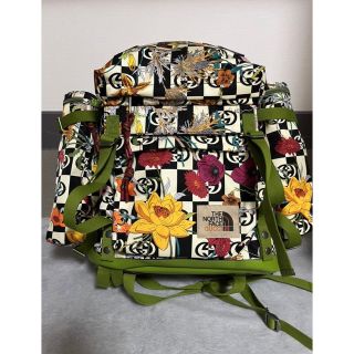 グッチ(Gucci)のGucci the north face large backpack(リュック/バックパック)