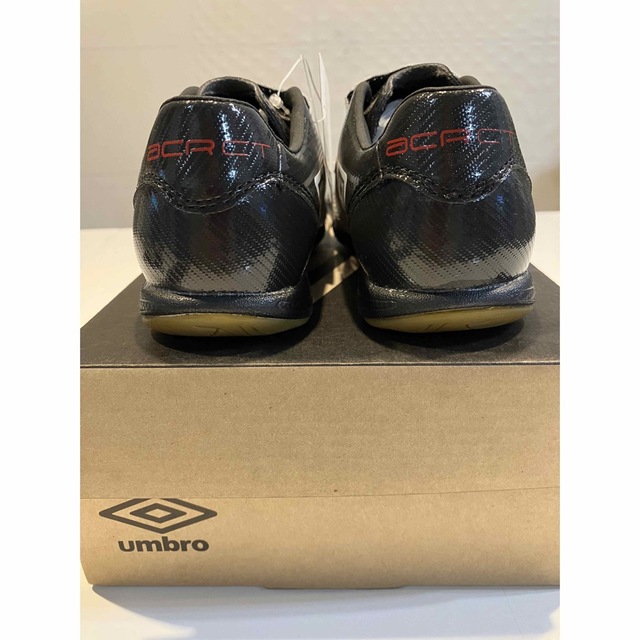 UMBRO(アンブロ)の《新品》UMBRO ACR CT BL JR WIDE IN キッズ/ベビー/マタニティのキッズ靴/シューズ(15cm~)(スニーカー)の商品写真