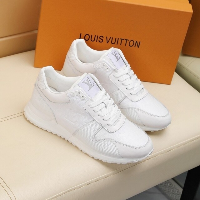 大幅値下げ Louis vuittonルイヴィトンメンズ スニーカー 新版