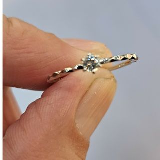 新品。PT900 立爪型ダイヤリング#12号の通販 by 甚家's shop|ラクマ