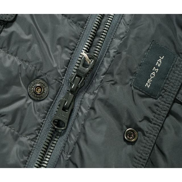 恵みの時 新品 JAN MAYEN MOORER ムーレー ミリタリーダウンジャケット
