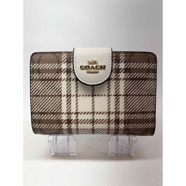 COACH(コーチ)のCOACH 二つ折り財布C6011 カーキ×チョークマルチ シグネチャー レディースのファッション小物(財布)の商品写真