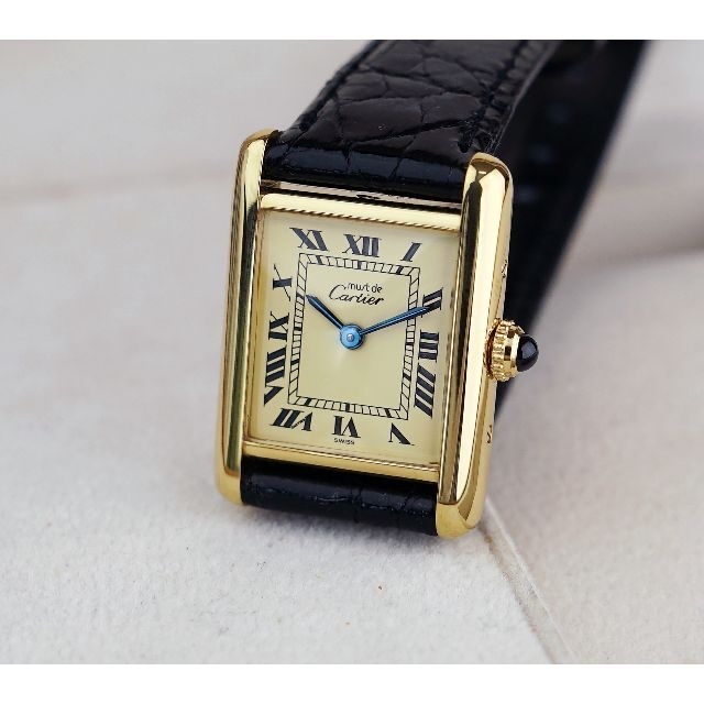美品】Cartier カルティエ タンク あいまい 細ベルト ゴールド 美品】Cartier カルティエ タンク あいまい 細ベルト ゴールド