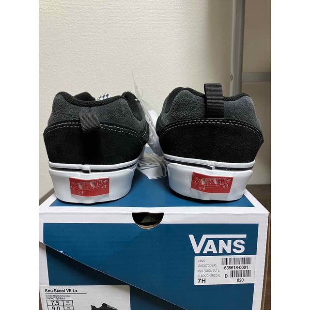 VANS KNU SKOOL VLT LX 25.5cm 新品 バンズ ボルト - スニーカー
