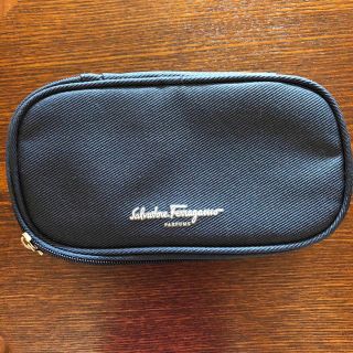 サルヴァトーレフェラガモ(Salvatore Ferragamo)のアエロフロート　ポーチ　フェラガモ(旅行用品)