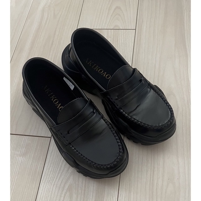 AKIKOAOKI Regulated Gravity-faux leather 【冬バーゲン☆】 www.gold