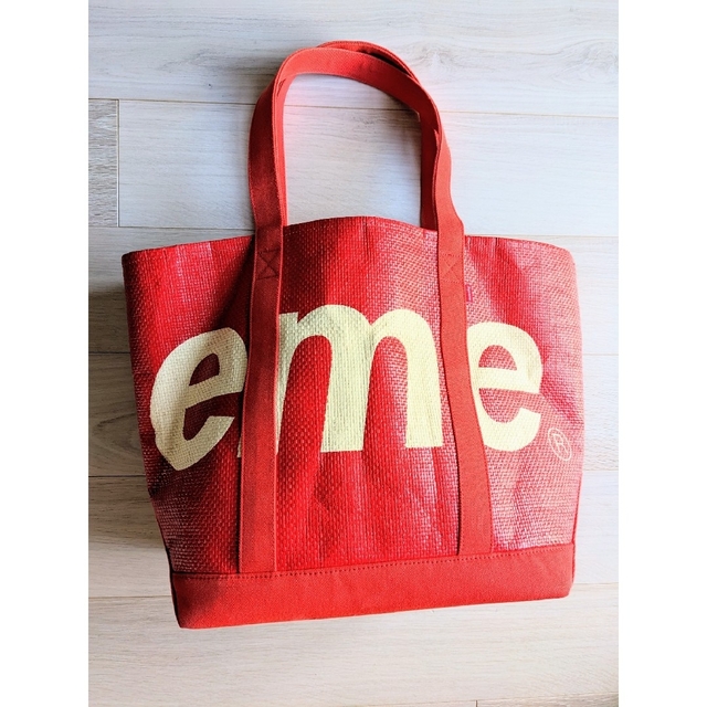 シュプリームトートバッグ〜Supreme　Raffia Tote 1