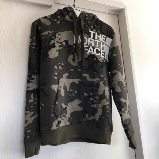 ザノースフェイス(THE NORTH FACE)のTHE NORTH FACE パーカー　XS size(パーカー)