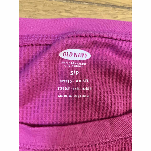 Old Navy(オールドネイビー)のOld navy ロングTシャツ160 キッズ/ベビー/マタニティのキッズ服女の子用(90cm~)(Tシャツ/カットソー)の商品写真