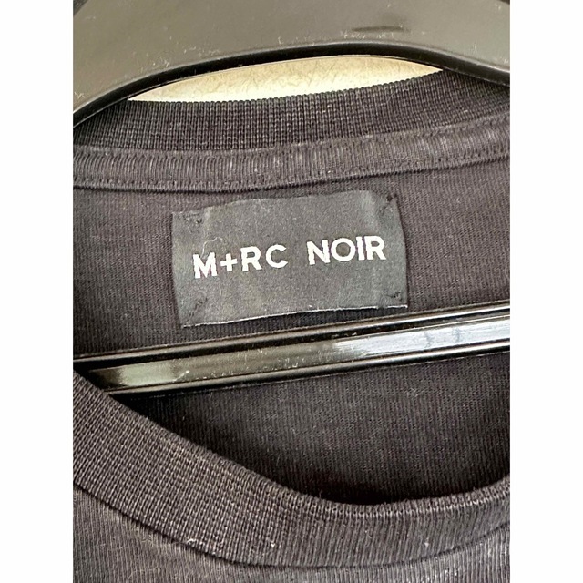 M+RC NOIR Tシャツ