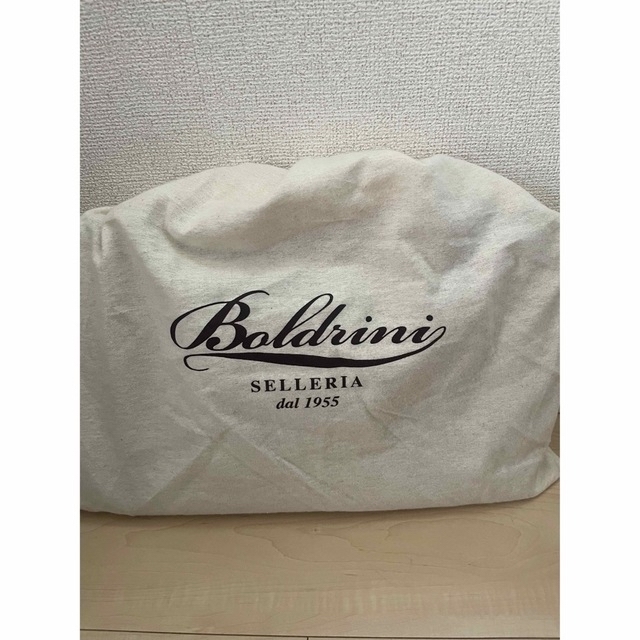 【新品未使用】ボルドリーニ　スリムブリーフ　バケッタレザー メンズのバッグ(ビジネスバッグ)の商品写真