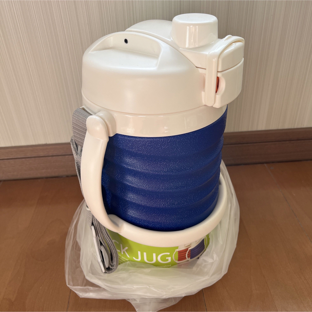 ピーコック ジュニアジャグ 1.9L ブルー IGB-190 キッズ/ベビー/マタニティの授乳/お食事用品(水筒)の商品写真