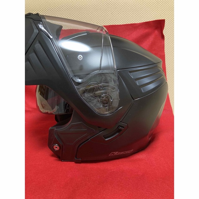 OGK KABUTO(オージーケーカブト)の【未使用品】バイクヘルメット　Kabuto kazami サイズXL 黒 自動車/バイクのバイク(ヘルメット/シールド)の商品写真