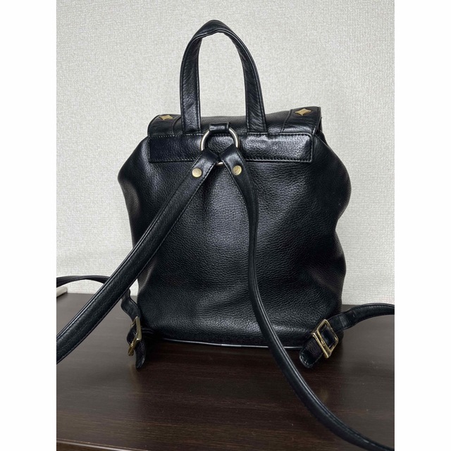 良品☆MCM エムシーエム 本革レザー 巾着リュック ロゴスタッズ 黒×金