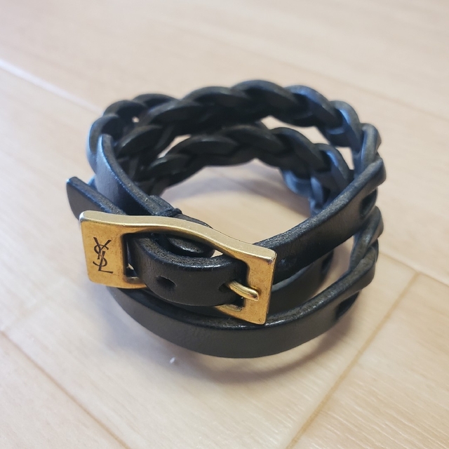 YVES SAINT LAURENT イヴサンローラン レザー ブレスレット 値引きする
