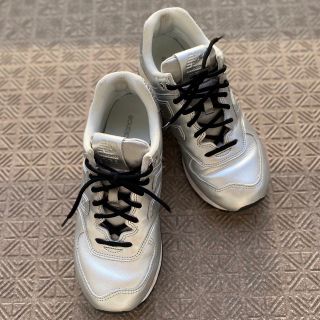 ニューバランス(New Balance)のニューバランス574　メタリックシルバー　25㎝(スニーカー)