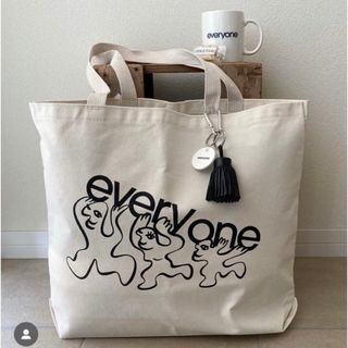 ブラック完売品 everyoneロゴ トートバッグ - www.sorbillomenu.com