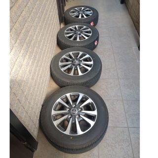 トヨタ(トヨタ)のノア　80系　後期　純正　195/65  R15 タイヤホイール(タイヤ・ホイールセット)