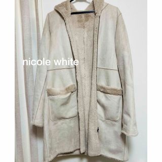 ニコル(NICOLE)のnicole white コート(ポリエステル)(ロングコート)