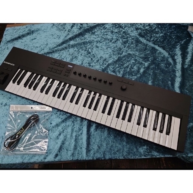 KOMPLETE KONTROL A61【送料無料】