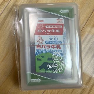 ギュウニュウセッケン(牛乳石鹸)の白バラ牛乳　トランプ(その他)