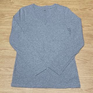 ユニクロ(UNIQLO)のUNIQLO コットンフライスＶネックＴ（長袖） Ｌサイズ(Tシャツ(長袖/七分))