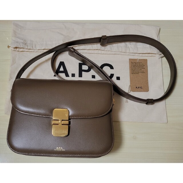 美品 A.P.C. ショルダー Grace Small トープ