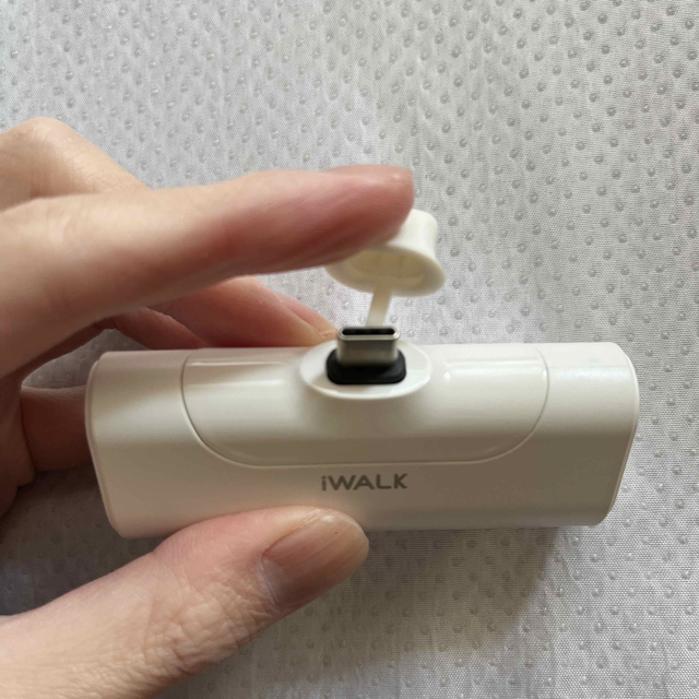 iwalk USB cタイプ　モバイルバッテリー スマホ/家電/カメラのスマートフォン/携帯電話(バッテリー/充電器)の商品写真