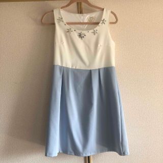 トッコ(tocco)の美品★tocco ワンピース　水色×ホワイト(ひざ丈ワンピース)